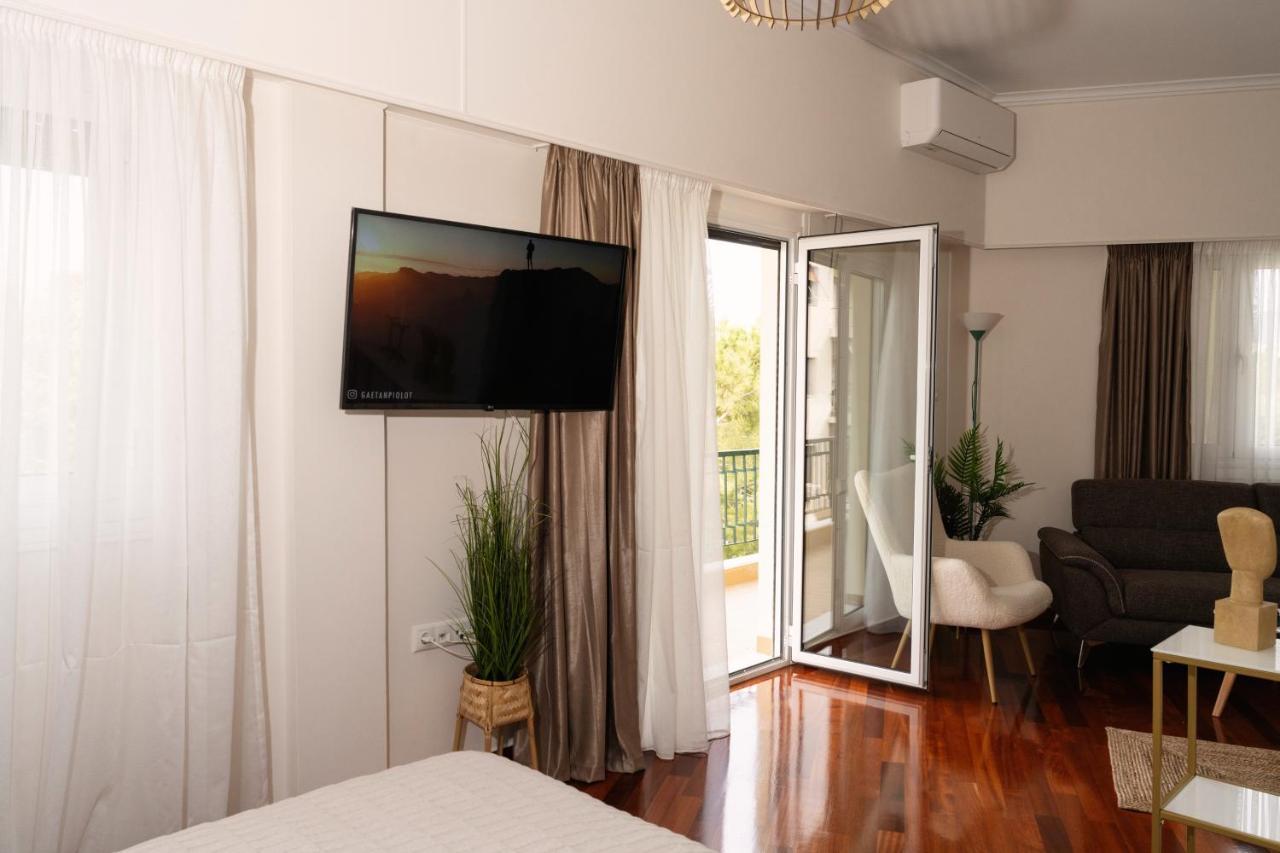Visum Acropol ,3Br - Private Terrace-Jacuzzi - Amazing View Lejlighed Athen Eksteriør billede